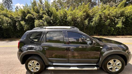 RENAULT DUSTER 2.0 DYNAMIQUE 4X2 16V FLEX 4P AUTOMÁTICO